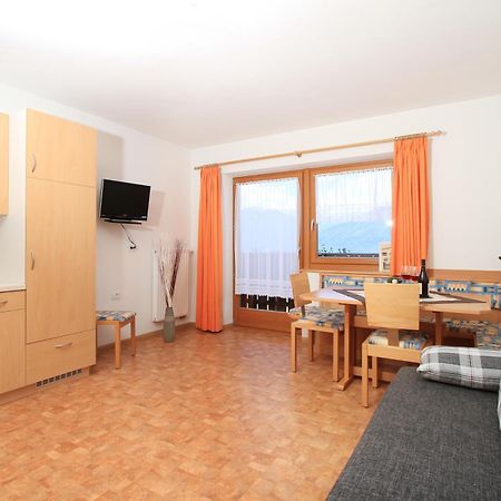 Oberhuberhof Apartment โรเดงโก ภายนอก รูปภาพ
