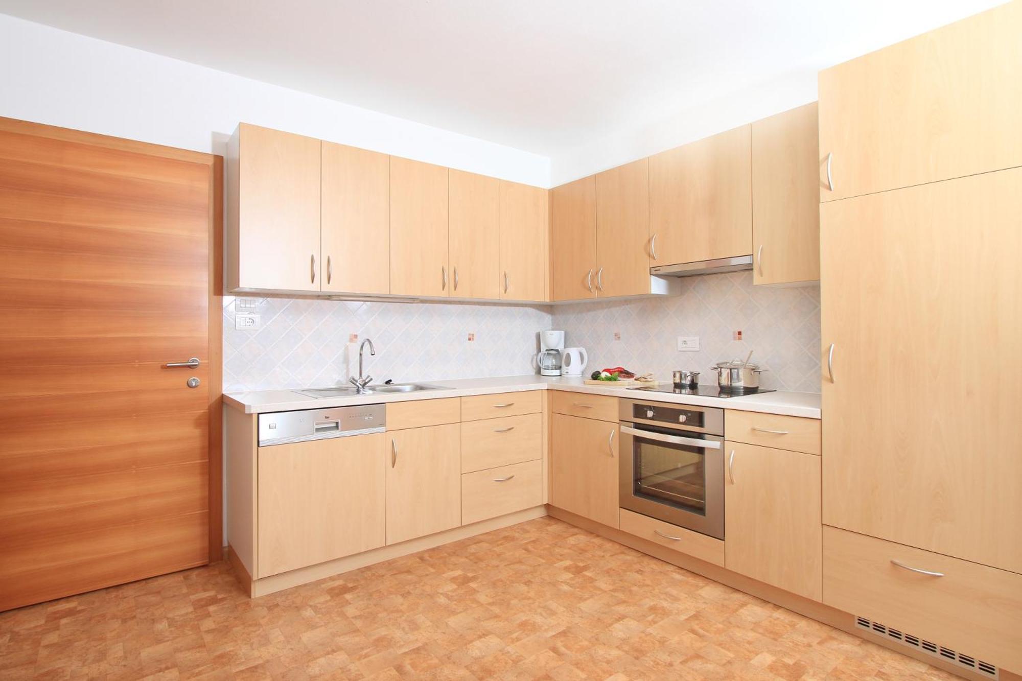 Oberhuberhof Apartment โรเดงโก ภายนอก รูปภาพ
