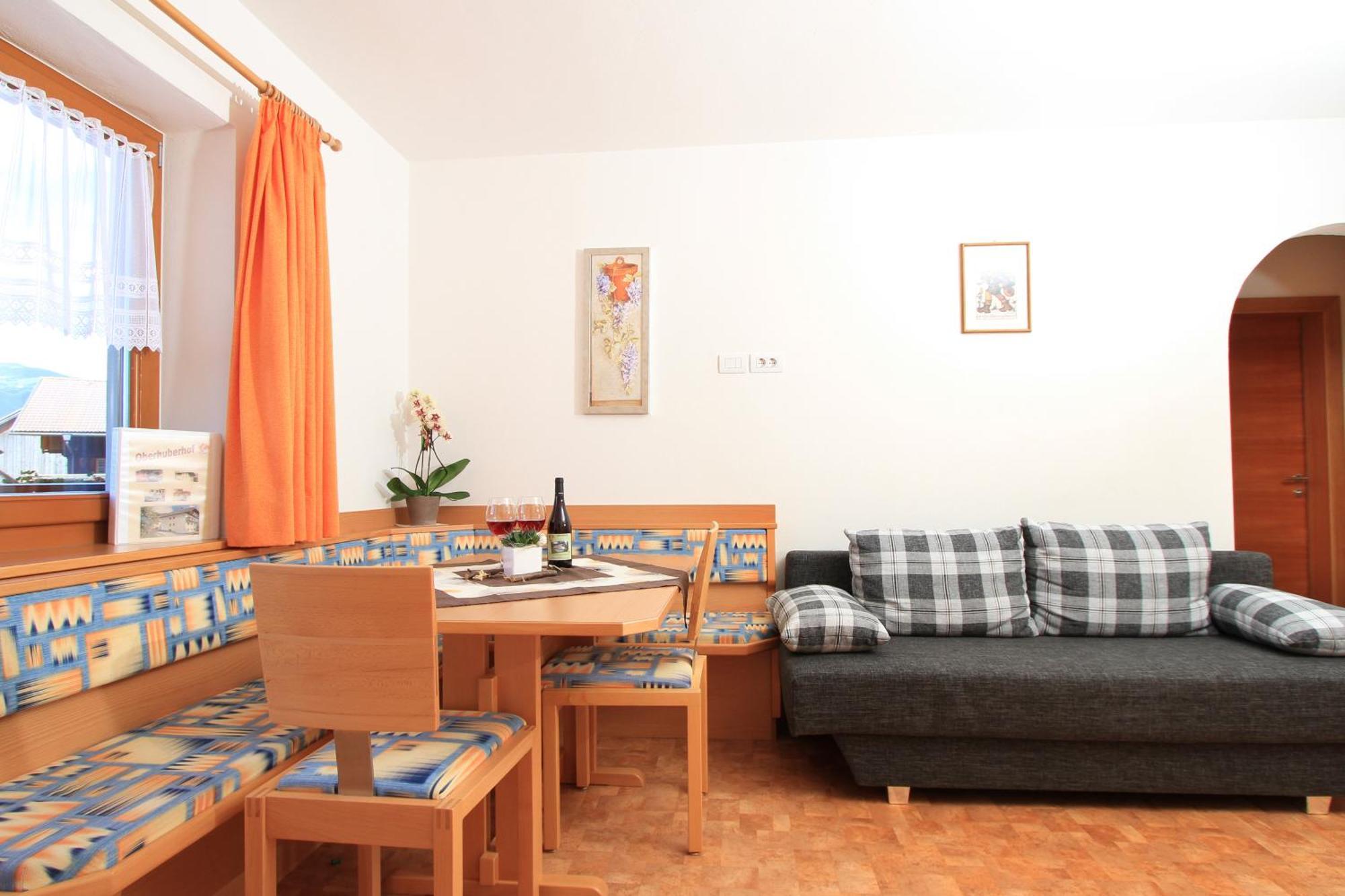 Oberhuberhof Apartment โรเดงโก ภายนอก รูปภาพ